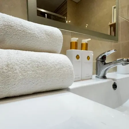 Tenis, Golf E Mar Apartment *